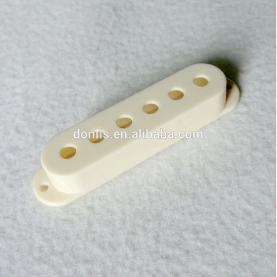 Vintage white single coil guitar pickup cover for Strat guitar